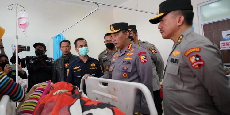 Kapolri Kerahkan Tenaga Medis Tambahan Tangani Korban Gempa Bumi di Cianjur