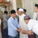 Safari Jum’at, Camat Tallo Salurkan Bantuan Al-Qur’an