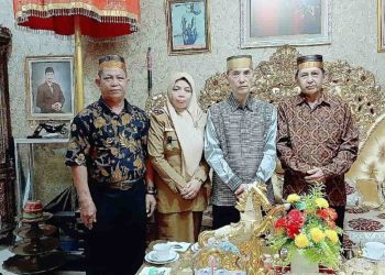 Minta Dukungan, Ketua Dewan Adat Kerajaan Gantarang Lalangbata Berkunjung ke Kediaman Raja Gowa ke-38