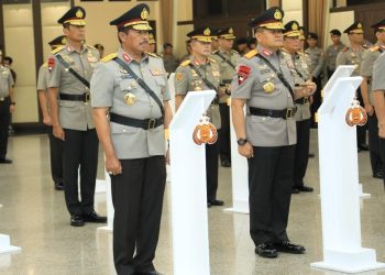 Kapolri Lantik Komjen Nana Sudjana AS, M.M. jadi Inspektur Utama di Sekretariat Jenderal (Setjen) DPR RI