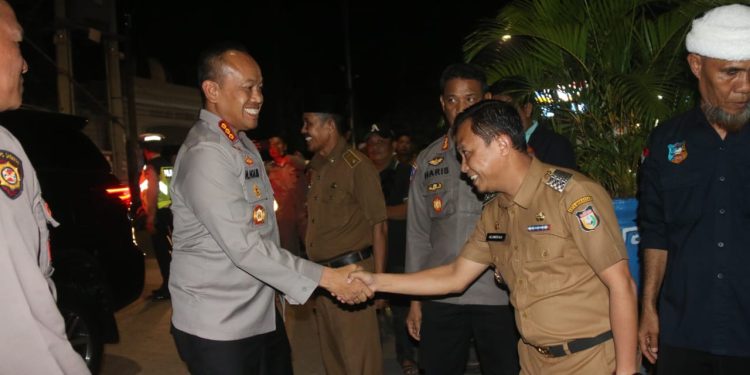 Kapolrestabes Makassar Disambut Tradisi Angngaru di Kecamatan Tallo