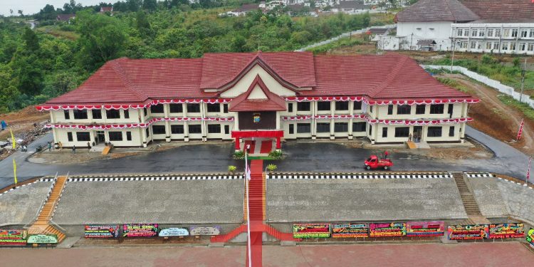 Resmikan Rumah Sakit dan Polres Tapsel, Kapolri Tegaskan Beri Pelayanan Terbaik