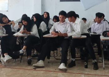 Kuliah Umum FH UIT Dibawakan Oleh Guru Besar FH UGM