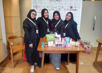 Workshop DIY Aromatic Wax Shacet Digelar Wanita Dalam Karya Community