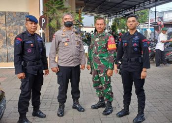 Pastikan Perayaan Ibadah Natal Aman, Kapolsek Rappocini Pantau Langsung Pengamanan Gereja