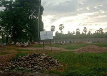 Sabaria Geram, Diduga Lawannya Adalah Pelaku Mencuri Papan Bicara Miliknya