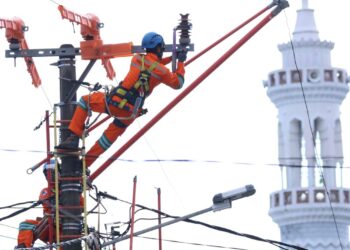 Ketua Komisi VII DPR RI Apresiasi Langkah PLN Jaga Pasokan Listrik Andal Selama Ramadan dan Idul Fitri 1445 H di Sulselrabar