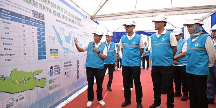 Dirut PLN Lakukan Inspeksi SPKLU Jalur Mudik, Pastikan 1.299 Unit Se-Indonesia Siaga Layani Pengguna Mobil Listrik