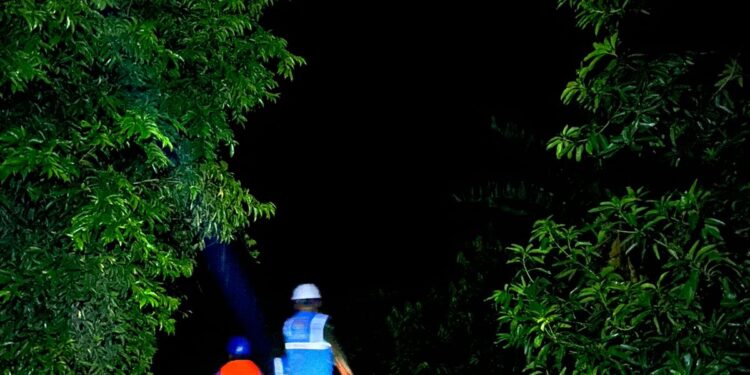 2024  PLN Tanggap Pulihkan Listrik Akibat Banjir dan Longsor di Beberapa Kabupaten Sulawesi Selatan