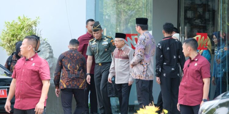 PLN Sigap Jaga Pasokan Listrik Tanpa Kedip saat Kunjungan Kerja Wapres RI di Mamuju, Sulawesi Barat