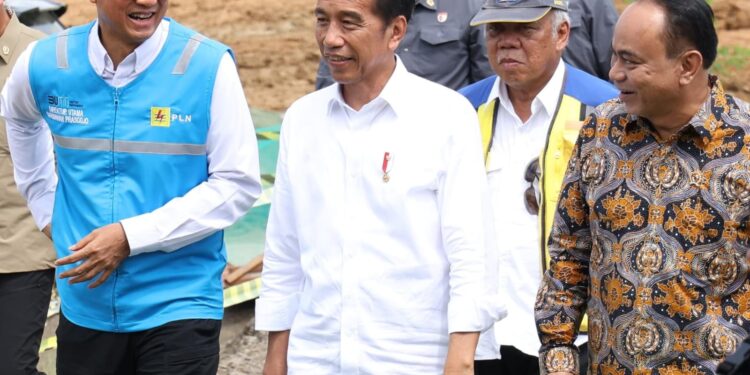 Presiden Jokowi Tandai Pembangunan PLN Hub, Pusat Ekosistem Transisi Energi dan Layanan Digital di Jantung IKN