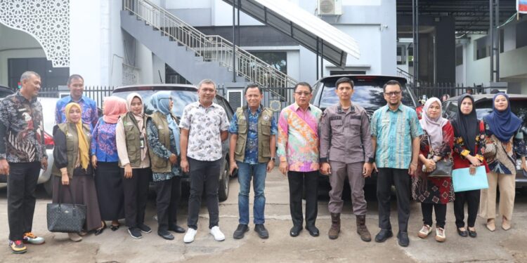 Jelang Idul Adha, Plt DKP Melaksanakan Operasi Pasar di Dua Lokasi
