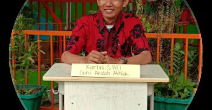 Guru Inspiratif: Ketegasan dan Kebaikan Arman di MI Al Abrar