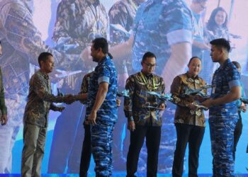 Jelang Hari Kemerdekaan Republik Indonesia, PLN dan TNI AU Kolaborasi Bangun Sarana Air Bersih Untuk Masyarakat Kabupaten Maros