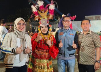 Husniah Talenrang Hadir di Pesta Rakyat NRL Kosmetik