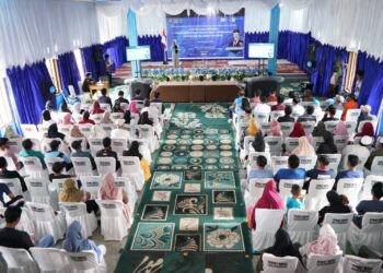 Hari Pelanggan, PLN Bersama Pemerintah Salurkan Bantuan Pasang Baru Listrik di Kolaka Utara