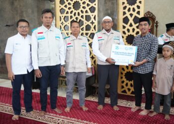 Peringati Maulid Nabi, PLN Bagikan Bantuan Sembako kepada Masyarakat Pra-Sejahtera