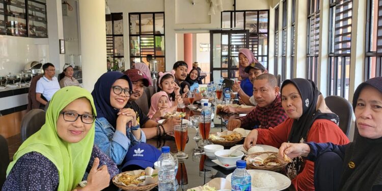 Anniversary Ke – 5 Tahun , Pengurus Y-APK Menggelar Acara di New Tosil Malino
