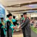 Sukses Wisuda 673 Lulusan, Rektor UIT : Jaga Nama Baik Almamater dan Semoga Ilmunya Bermanfaat