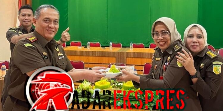 Kejari Gowa Rayakan HUT ke-42 Bidang Pidana Umum