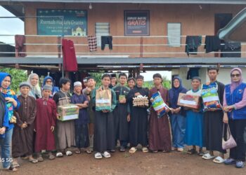 Yayasan Aksi Peduli Kemanusiaan Salurkan Bantuan Sembako ke Pondok Rumah Hafids Gratis dan Gelar Buka Puasa Bersama 