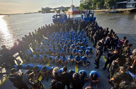 Kerap Berulah, 100 Napi Beresiko Tinggi Dipindahkan ke Nusakambangan