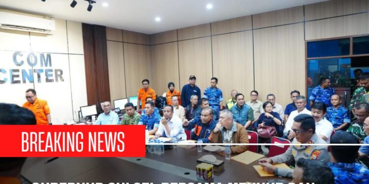 Gubernur Sulsel Bersama Menhub dan Basarnas Perkuat Strategi Pencarian Korban ATR 42-500