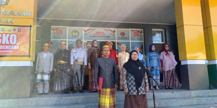 Upacara Penuh Kearifan Lokal Jadi Momentum Membangun Karakter dan Masa Depan Generasi Indonesia